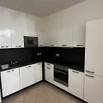 Garden Tower - Zimni Zahrada Apartamento